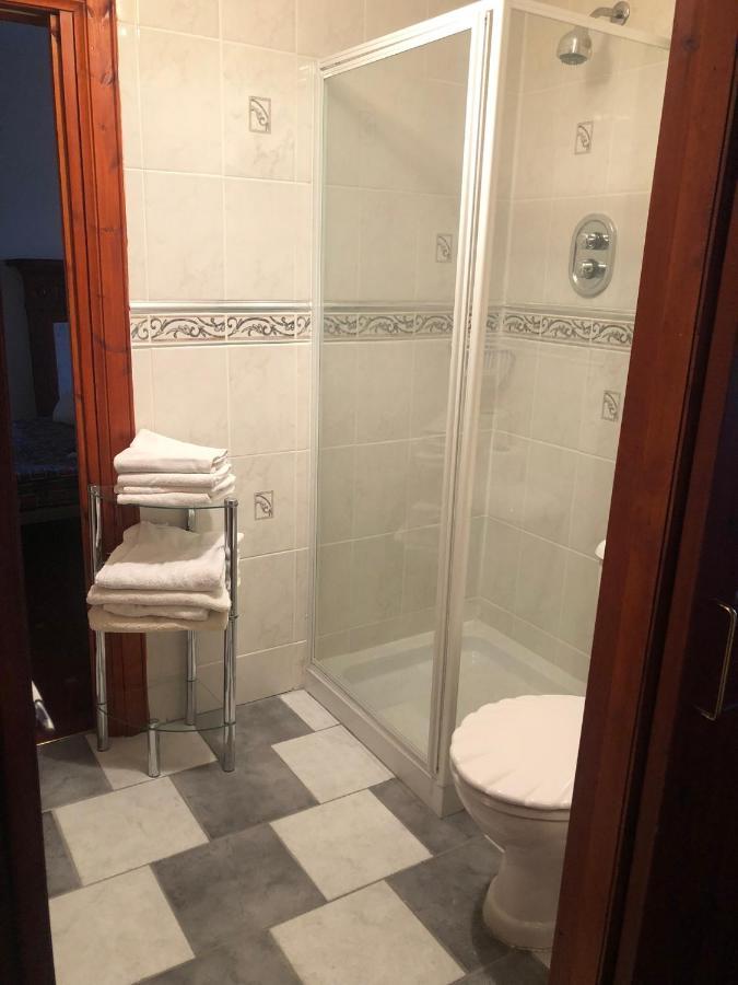 Executive Serviced Apartments 1 포퍼 외부 사진